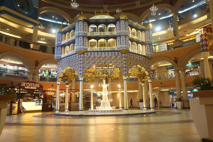 IT’S ALL ROYAL AT GROWEL’S 101 MALL ‘FESTIVAL OF DELIGHTS’ 
