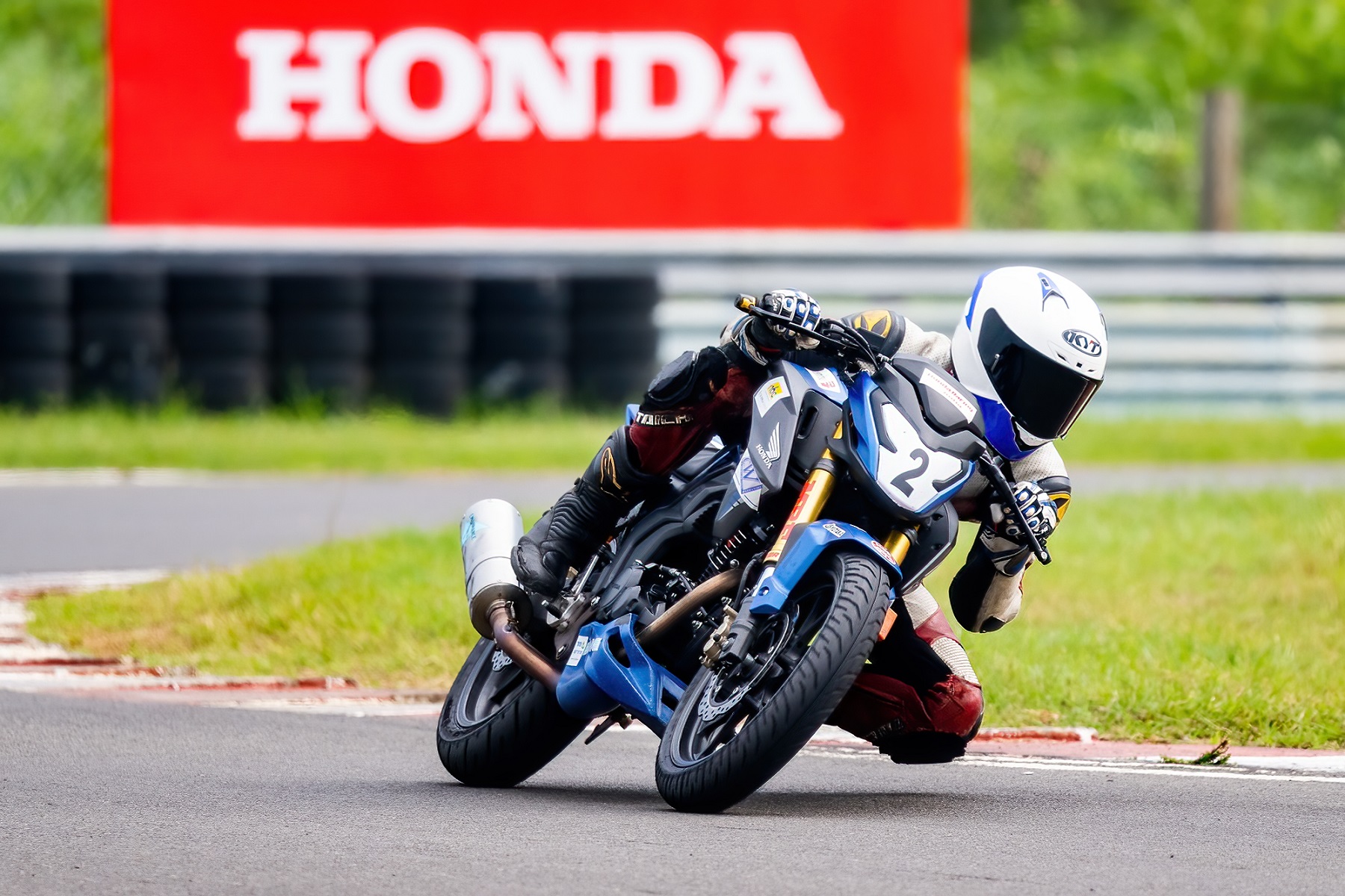 Rajiv Sethu shines with yet another podium in Final Round of INMRC Pro Stock 165cc 