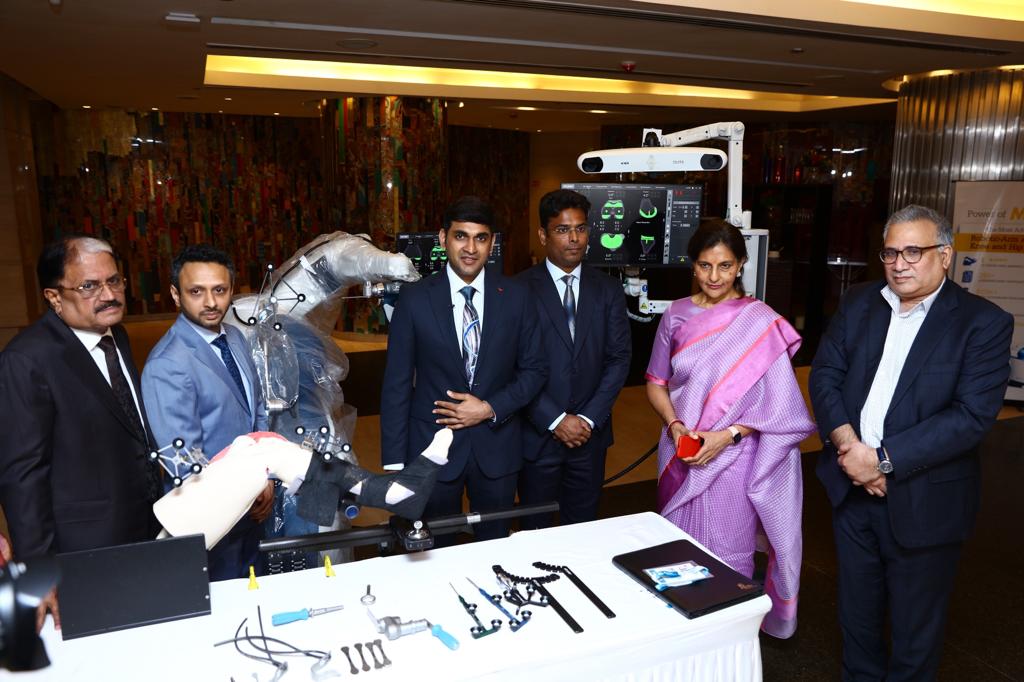 Apollo Institute of Orthopaedics completes 370 Robotic Knee Replacements