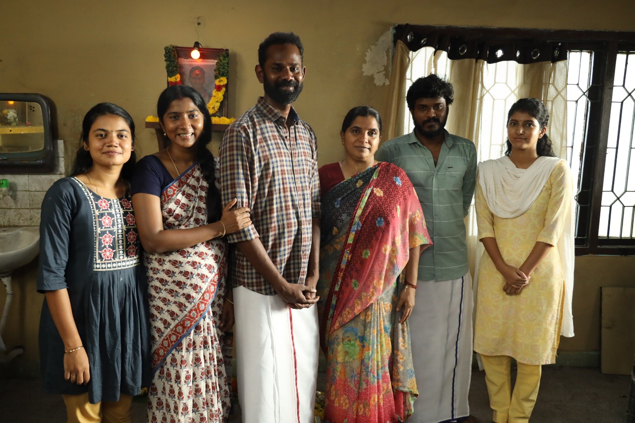 A comedy genre film based on snoring problem starring Jai Bhim fame ‘Manikandan’.