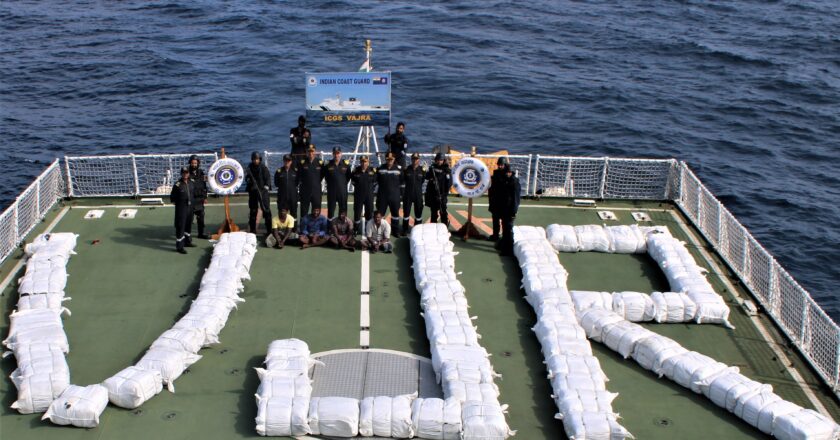 2.5 CR WORTH TENDU LEAVES CAUGHT BY INDIAN COAST GUARD