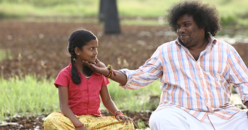 இயக்குனர் பா.இரஞ்சித் தயாரிப்பில் கவனத்தை ஈர்க்கும் யோகிபாபு வின் பொம்மை