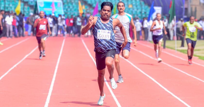 சென்னை மாவட்ட மூத்தோர் தடகள சங்கம் நடத்தும் ஆண், பெண் 30 வயதுக்கு மேல் உள்ளவர்களுக்கான