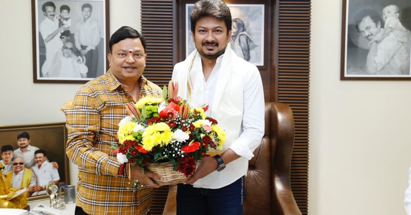 தமிழ்நாடு இளைஞர் நலன் மற்றும் விளையாட்டு மேம்பாட்டுத்துறை அமைச்சராக