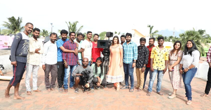 யாஷிகா ஆனந்த் பேயாக மிரட்டும் ஹாரர் படம் ” சைத்ரா “M. ஜெனித்குமார் இயக்கியுள் ளார். 