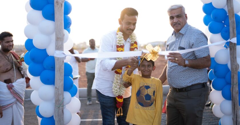 G Square organizes a grand family fest to connect with customers, gifts a free plot