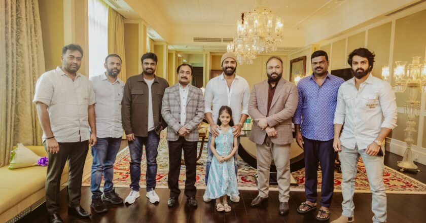 Lyca Productions Subaskaran acquires Arun Vijay’s “Achcham Enbathu Illayea – MISSION CHAPTER 1”  Lyca Productions Subaskaran has acquired the rights of Arun Vijay’s upcoming film ‘Achcham Enbathu Illayea’, pr oduced by M. Rajashekar & S Swathi, and directed by Vijay, and will be releasing it worldwide.    The Midas-touch of Lyca Productions Subaskaran has significantly added value to the good films. The production house has strived to produce and distribute films with unique stories, and promising content, thereby successfu l ly adding huge success to such projects. Arun Vijay’s ‘Achcham Enbathu Illayea’ is the latest one to join the leagu e, produced by M. Rajashekar & S Swathi.  Lyca Productions watched the film and felt that it has a substantial value that will impress audiences from all wal ks of life. Furthermore, the film’s content has the potential to appeal to the interests of audiences beyond region al boundaries, and hence, Lyca Productions release the film in four different languages.     The official announcement about the film’s trailer, audio, and worldwide theatrical release will be out soon.  Director Vijay has completed shooting this film in 70 days across Chennai and London. Amy Jackson is returning onscreen after a long hiatus with this movie. Nimisha Sajayan, one of the most promising and praiseworthy actre sses in the Malayalam film industry is also a part of this star cast.   The film is produced by M. Rajashekar & S Swathi and is co-produced by Vamsi, Prasad Kotha, and Jeevan.       Cast  Arun Vijay, Amy Jackson, Nimisha Sajayan, Abi Haasan, Bharath Bopanna, Baby Iyal, Viraaj S, Jason Shah and others.  Technical Crew  Direction – Vijay , Head of Lyca Productions – G.K.M. Tamil Kumaran , Produced by Subaskaran , Produced by – M. Rajashekar and S. Swathi , Co-Produced by Surya Vamsi Prasad Kotha- Jeevan Kotha , Music: G.V. Prakash Ku mar , Script & Screenplay – A Mahadev , Dialogues – Vijay , Cinematography – Sandeep K Vijay , Editing – Ant ho ny , Stunt – Stunt Silva , Art Director – Saravanan Vasanth , Costume Designer – Ruchi Munoth , Makeup – Patta nam Rasheed , Executive Producer – V Ganesh , Production Controller – K Mani Varma , Executive Produ cers (UK) – Sivakumar, Siva Saravanan , Production Executive – Manoj Kumar K , Costumer – Modepalli Ramana , Sou nd Design – MR Rajakrishnan , VFX – D Note , Stills –R S Raja , Promotion & Strategies – Shiyam Jack , PRO – Su resh Chandra, Rekha D’One , Publicity Designer – Prathool NT Etc.