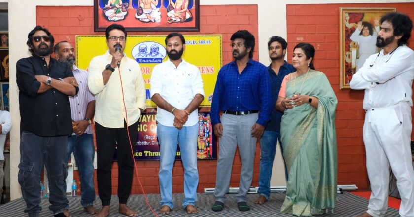 ருத்ரன்’ திரைப்படத்தின் மாபெரும் வெற்றியை ஆனந்தம் முதியோர் இல்லத்தில் கொண்டாடிய ராகவா லாரன்ஸ்