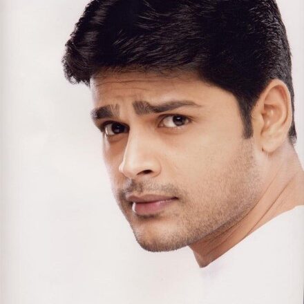 *First Look of Actor Shaam’s Asthram is out now!