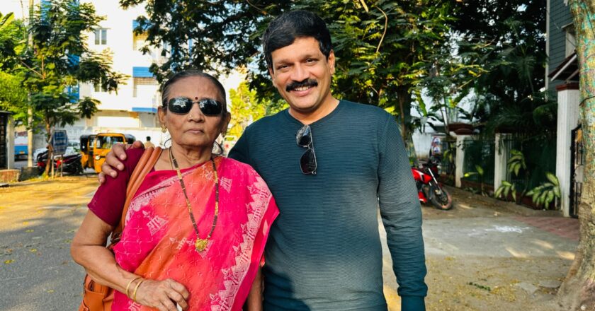 இவி.கணேஷ்பாபு இயக்கி, நடித்த வாக்காளர்களுக்கான விழிப்புணர்வு குறும்படம்