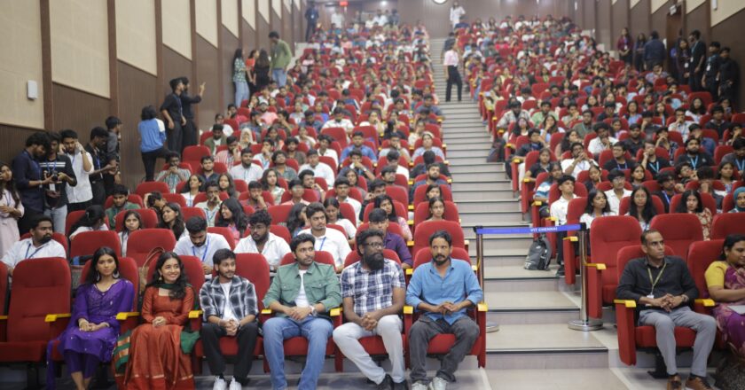 யுவன் சங்கர் ராஜா குரலில், ஜஸ்டின் பிரபாகர் இசையில்,