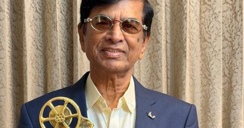 கொல்கத்தாவில் எஸ்.ஏ.சிக்கு சிறந்த நடிகர் விருது!
