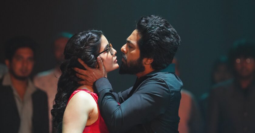 நடிகர் கார்த்தி வெளியிட்ட ஜி.வி. பிரகாஷ் குமாரின் ‘மென்டல் மனதில்