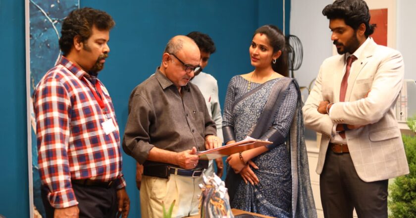 செல்லமே’, ‘ஆனந்த தாண்டவம்’ படங்களை இயக்கிய காந்தி கிருஷ்ணா