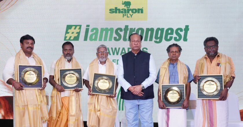 SharonPly Honours Five Masters of Woodcraft at Seventh